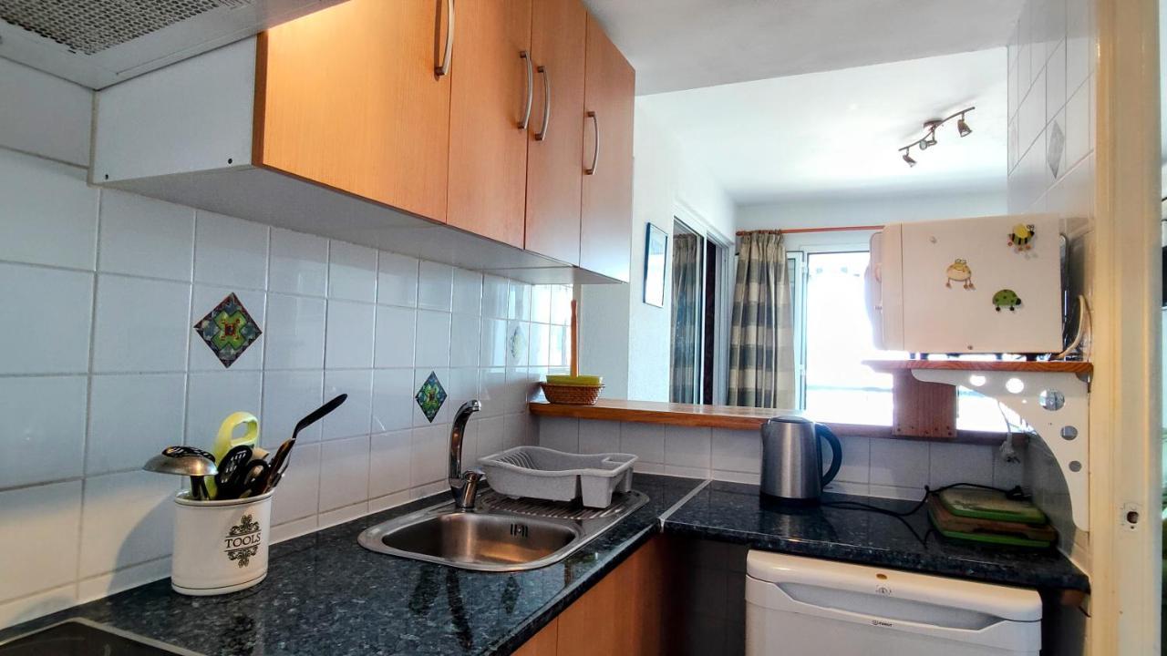 Summer Breeze Apartment Empuriabrava Buitenkant foto